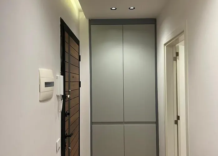 Apartment Escape Luxury 4 Tirana