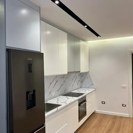 Escape Luxury 4 Apartament *