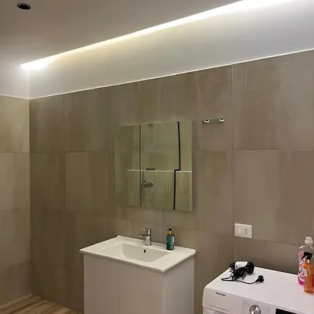 Escape Luxury 4 *