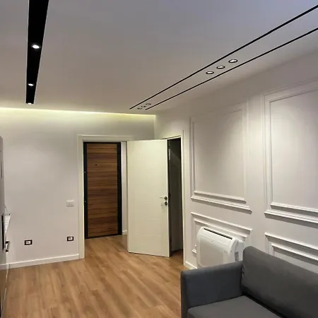 Escape Luxury 4 Apartment